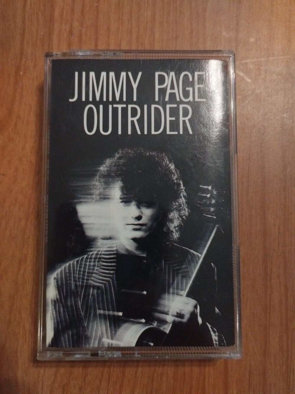 Jimmy Page – Outrider - 1988 Geffen Records – M5G 24188 Cassette Tape, Album